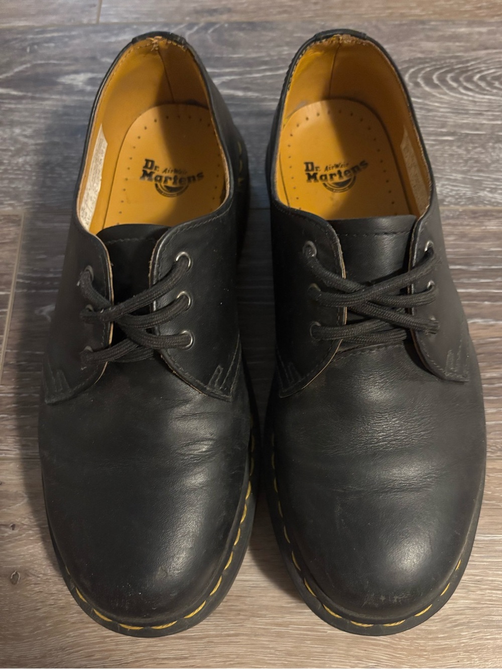 Dr martens 1461 3 eye leather unisex oxford shoe